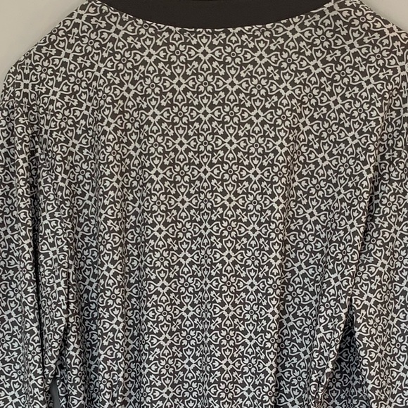 Marilyn Monroe Wrap Intimates Long Sleeves Robe Size Medium. Pre-owned. - Picture 7 of 9